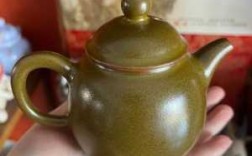 茶叶末釉是什么颜色（茶叶末釉的特点）