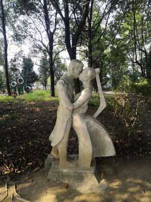 雕塑作品吻的主题是什么（雕塑吻是谁的作品）-图1