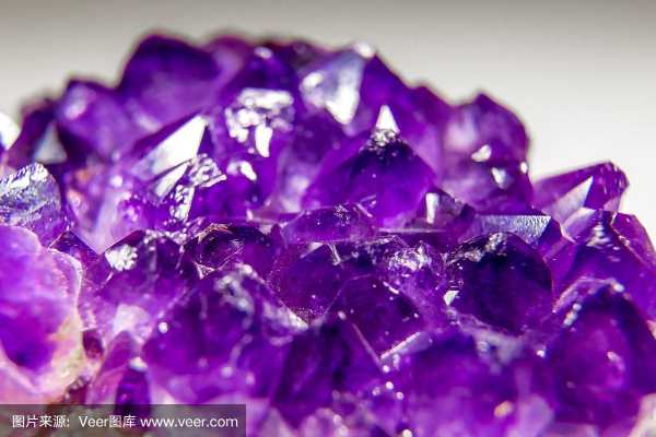 紫色结晶有什么用（结晶紫的颜色）-图2