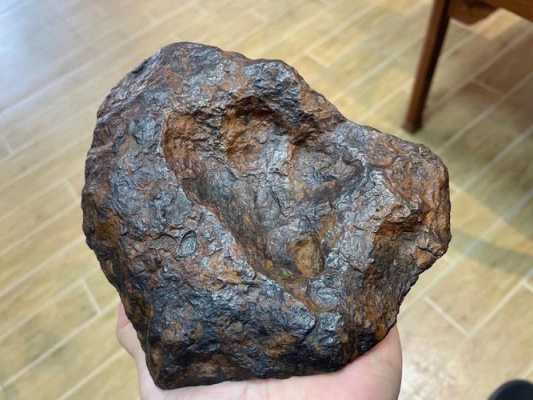 南丹陨石是什么陨石（广西南丹陨石的作用）-图1