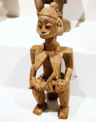 非洲木雕用什么木头（非洲木雕起源）-图3