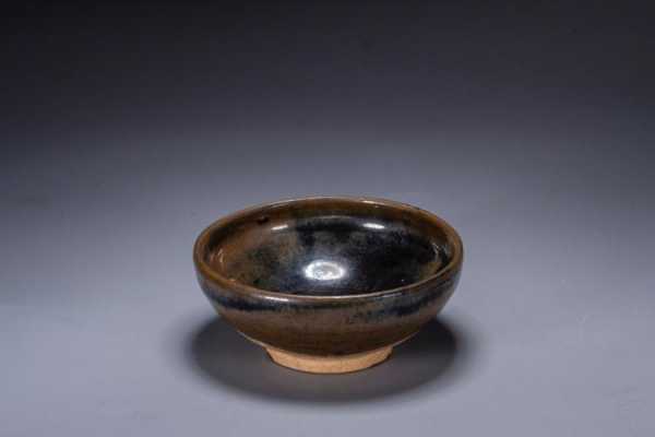 黑釉瓷碗什么年代（黑釉碗收藏价值）-图3