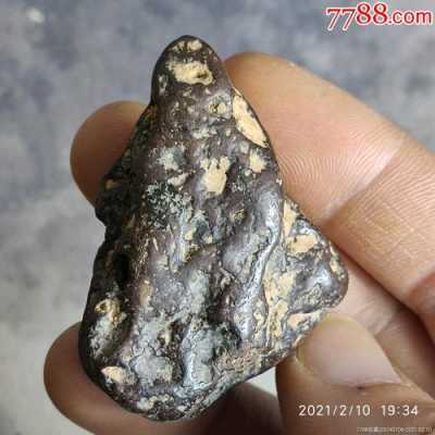 什么是老坑石陨石（什么是老坑石陨石的特征）-图2