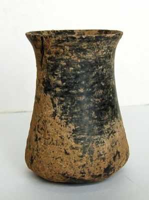 龙山文化陶器以什么驰名（龙山文化典型陶器）-图2