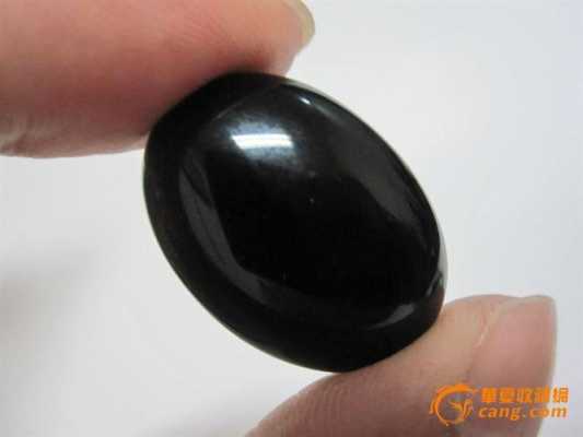 黑色的石头是什么珠宝（黑色的石头值不值钱）-图2