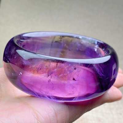 紫水晶什么样（紫水晶什么样能量最强）-图2