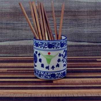 陶瓷筷子桶是什么时候（陶瓷筷子结实么）-图1